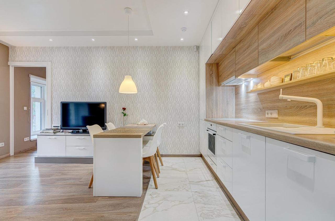 Happy Innside, Free Parking, Self Check-In 7X24H, Ac Vilnius Luaran gambar